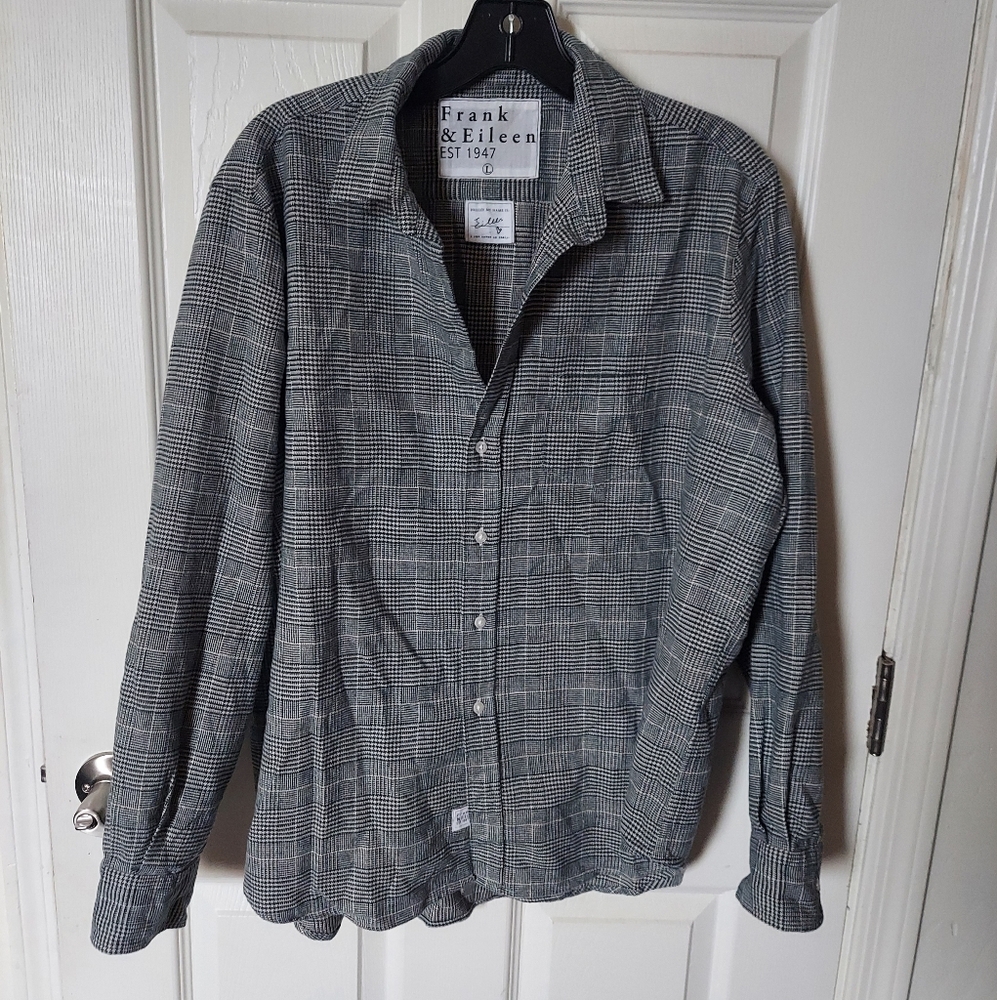 Frank & Eileen Button Down Style: "Eileen”  RN# 117409 SzL